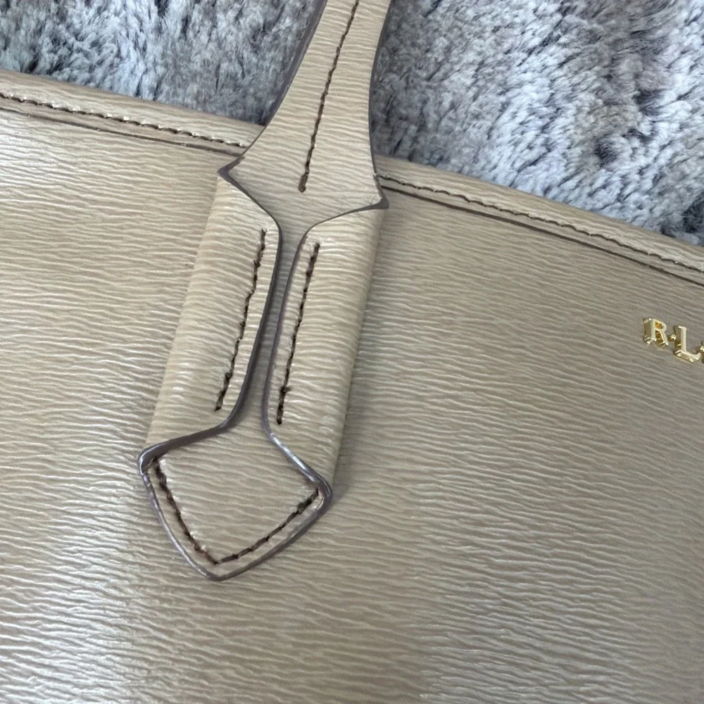 Lauren Ralph Lauren beautiful bag